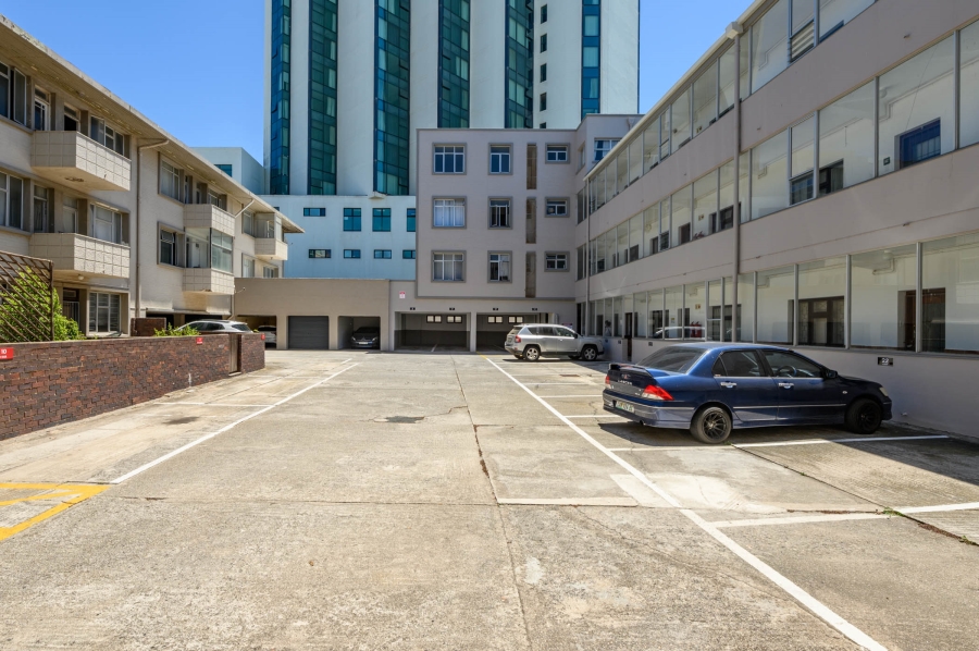 3 Bedroom Property for Sale in Summerstrand Eastern Cape